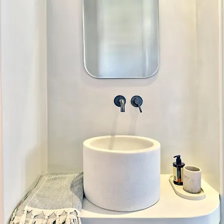 Center - Cycladic House On 3 Levels Tatil Evi